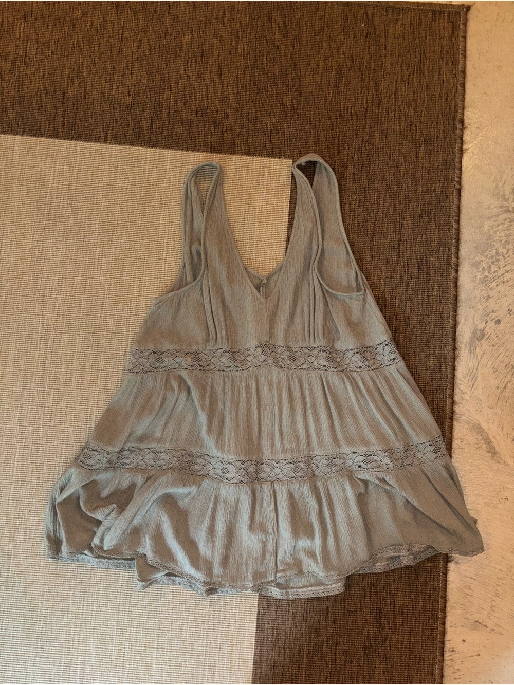 AEO Deep V-Neck Tiered Babydoll Tank Size M